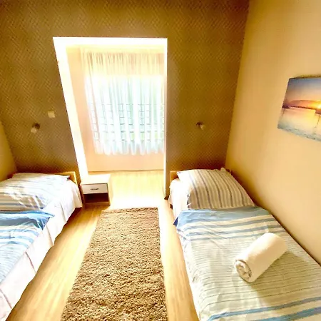 Vakantiehuis 55 & Pool -